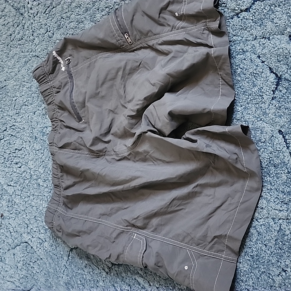 Columbia Shorts - Picture 4 of 5